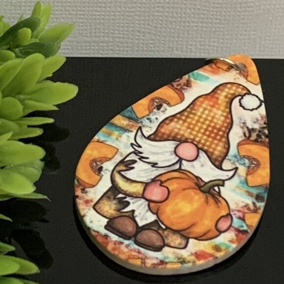 Pumpkin Earring, Gnome Dwarf Elf Earring, Thanksgiving Earring, Halloween, Gift - Picture 4 of 6